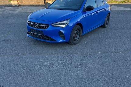 Opel Corsa 42.379 km 11.800 &euro; Euskirchen 53879