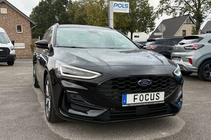 Ford Focus 17.000 km 23.990 &euro; Hamminkeln-Dingden 46499