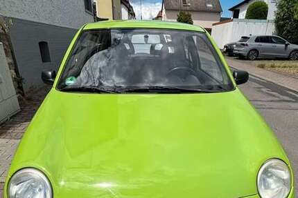VW Lupo 34.000 km 1.800 &euro; Oestrich Winkel 65375