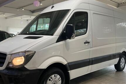 Mercedes-Benz Sprinter 279.000 km 12.490 &euro; Datteln 45711
