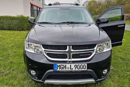 Dodge Journey 108.000 km 12.999 &euro; Bad Mergentheim 97980