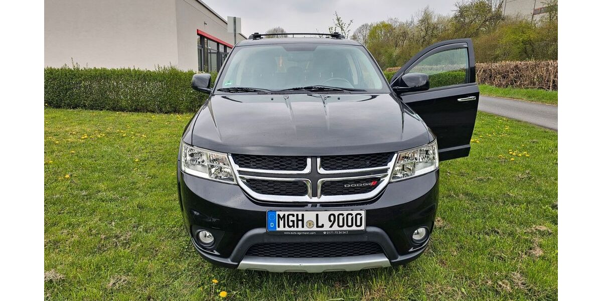 Dodge Journey 108.000 km 12.999 &euro; Bad Mergentheim 97980