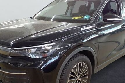VW Tiguan 22.608 km 29.990 &euro; Schüttorf 48465