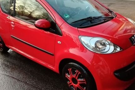 Peugeot 107 62.000 km 3.200 &euro; Mönchengladbach 41069