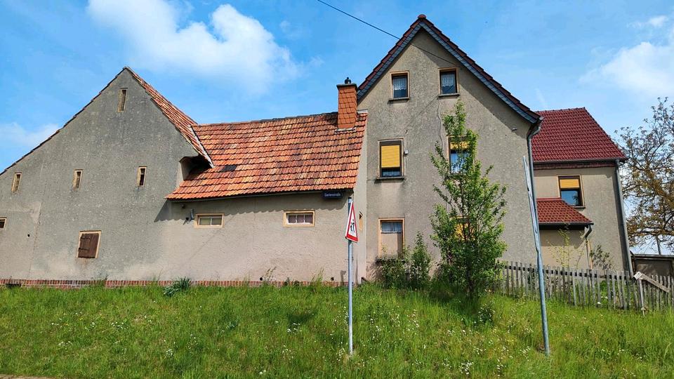 Mehrfamilienhaus, Wohnhaus Langenleuba-Niederhain Niederhain - 7 Zimmer, 160 m&sup2;, 119.000&euro; | Angebot:26683757
