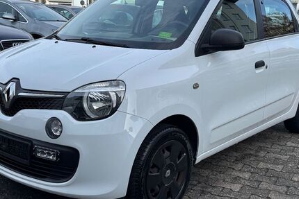 Renault Twingo 64.000 km 6.490 &euro; Wiesbaden 65187