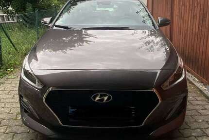 Hyundai i30 43.000 km 13.490 € Freilassing 83395
