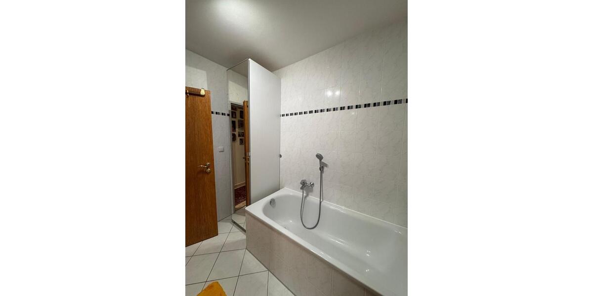 Terrassenwohnung Gilching - 2 Zimmer, 27 m&sup2;, 695&euro; | Angebot:26036594