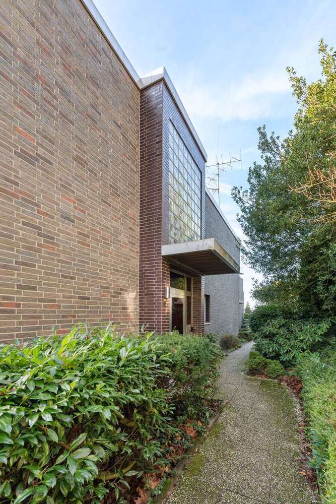 Haus zum Kaufen in Wülfrath 525.000 € 174 m²