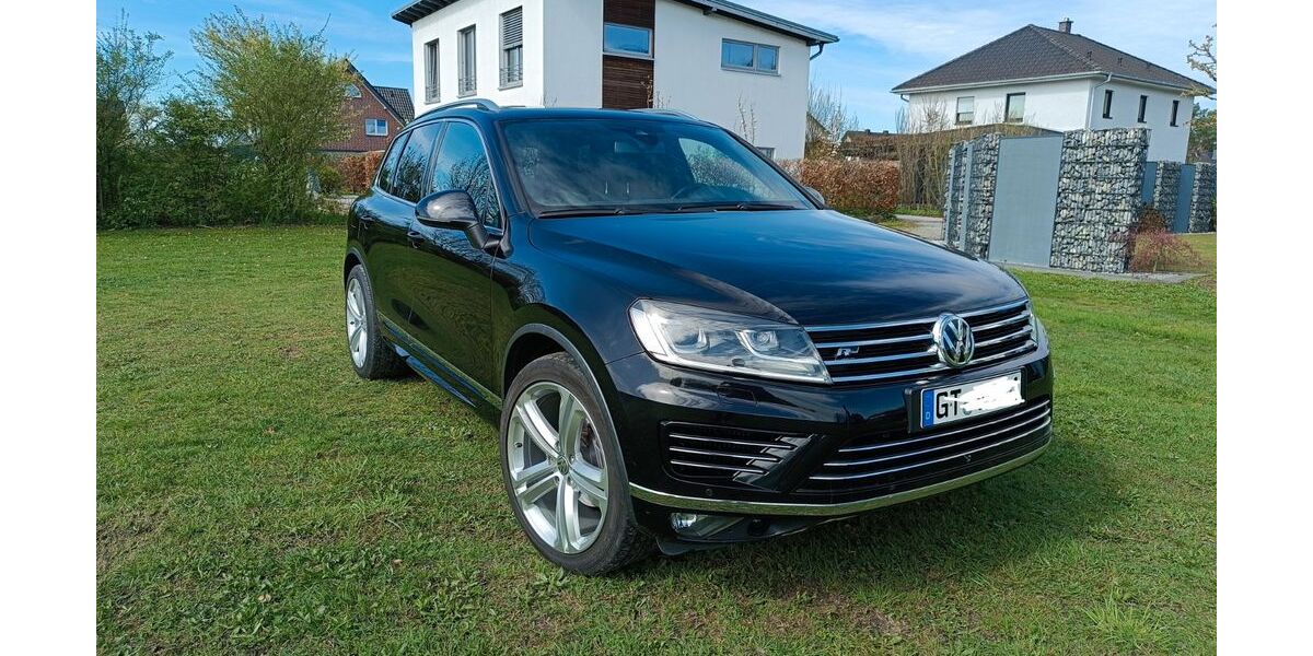 VW Touareg 172.000 km 25.499 &euro; Schloss Holte 33758