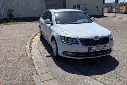 Skoda Superb 120.000 km 14.050 &euro; Heidelberg 69126