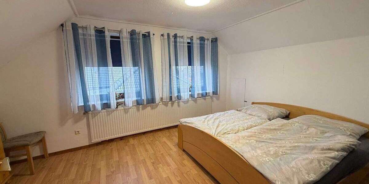 Einfamilienhaus Süderlügum - 6 Zimmer, 175 m&sup2;, 349.000&euro; | Angebot:25708135