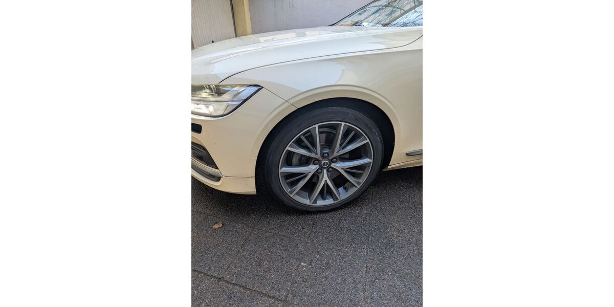 Volvo V90 195.000 km 30.000 &euro; Fulda 36037