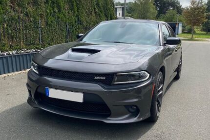 Dodge Charger 43.000 km 28.000 &euro; Hof 95030