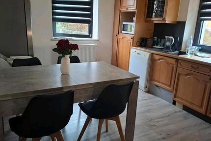 Schöne geräumige Wohnung 2 zimmer