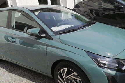 Hyundai i20 4.500 km 18.699 &euro; Traunstein 83278