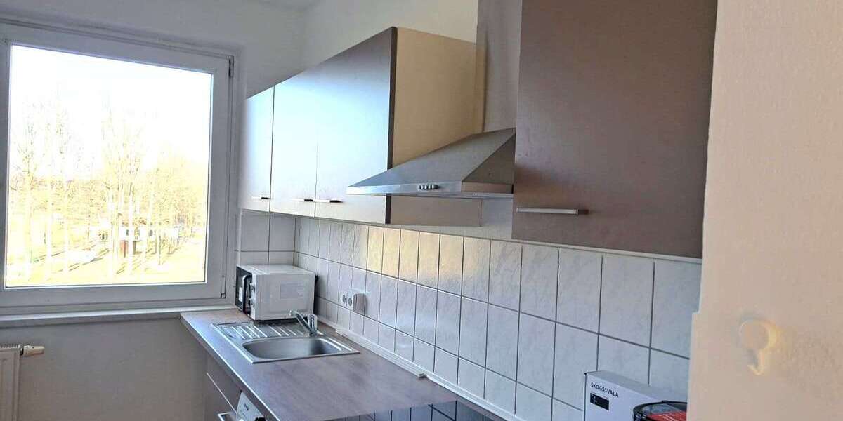 Vermietetes Mehrfamilienhaus, 24 Einheiten mit Balkonen - Mehrfamilienhaus, Wohnhaus Sachsen-Anhalt - Annaburg Annaburg | Angebot:26981009