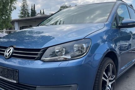 VW Touran 237.529 km 3.990 &euro; Göttingen 37079