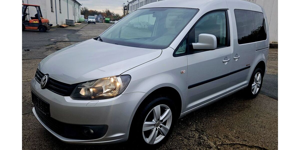 VW Caddy 145.600 km 8.250 &euro; Malschwitz 02694