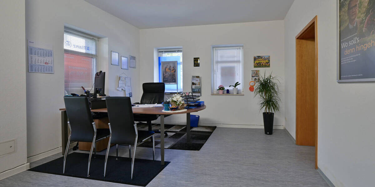 Gewerbeobjekt Chemnitz OT Wittgensdorf Wittgensdorf - 3 Zimmer, 200&euro; | Angebot:26695273