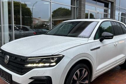 VW Touareg 106.000 km 42.990 € Ibbenbüren 49477