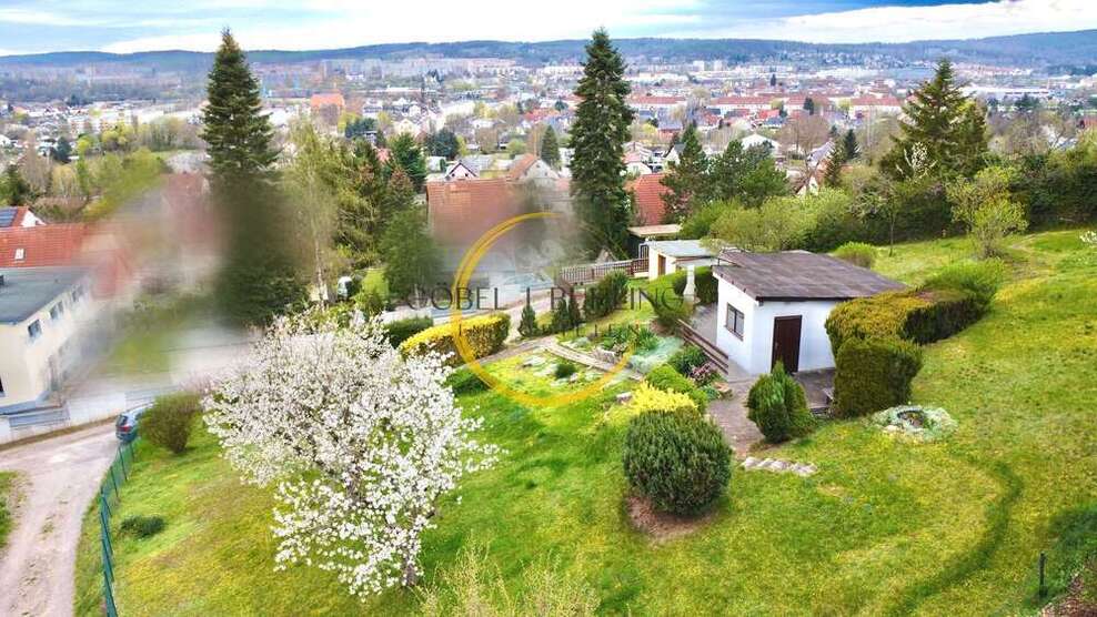 Grundstück zu verkaufen in Gera 39.500 € 1400 m²