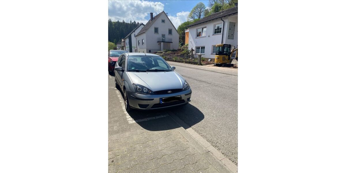 Ford Focus 119.200 km 1.700 &euro; Zweibrücken 66482