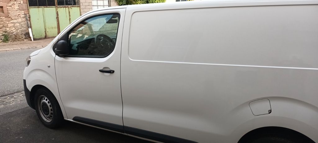 Toyota Proace (Verso) 80.000 km 13.990 € Berndorf 54578