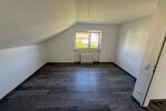 Dachgeschoßwohnung Calw - 3 Zimmer, 67 m&sup2;, 950&euro; | Angebot:26373749