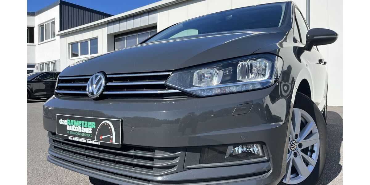 VW Touran 98.183 km 22.460 &euro; Marktredwitz 95615