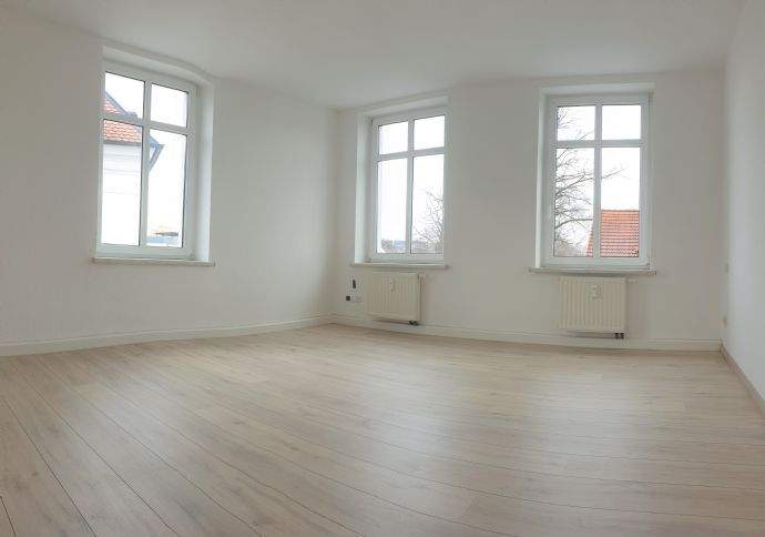 Zimmer Zwickau Pöhlau - 3 Zimmer, 75 m&sup2;, 380&euro; | Angebot:26389544