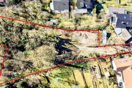 Traumhaftes Grundstück mit Weitblick und historischem Felsenkeller zimmer