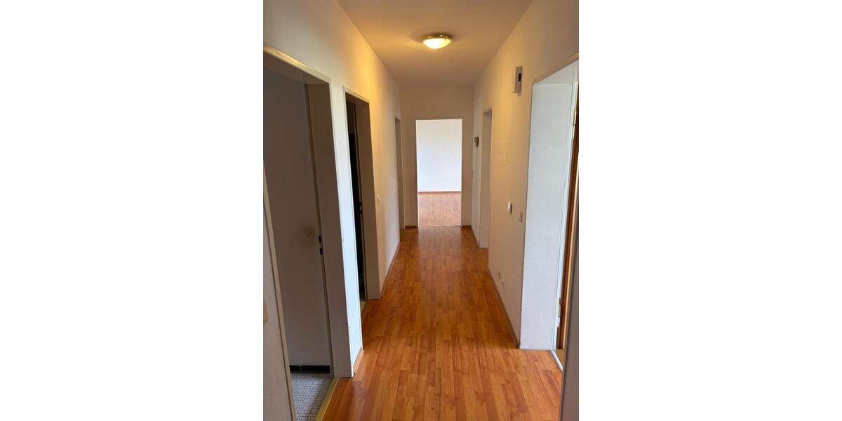 Etagenwohnung Korntal-Münchingen Münchingen - 4 Zimmer, 88 m&sup2;, 299.000&euro; | Angebot:26285485