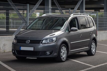 VW Touran 169.000 km 9.900 &euro; Bischofsheim 65474