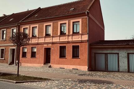 Haus Tangermünde - 6 Zimmer, 230 m&sup2;, 289.000&euro; | Angebot:25783533