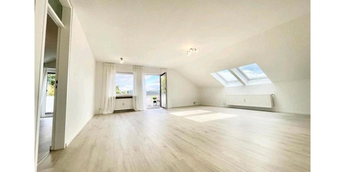 Dachgeschoßwohnung Kulmbach Blaich - 3 Zimmer, 80 m&sup2;, 800&euro; | Angebot:26303071
