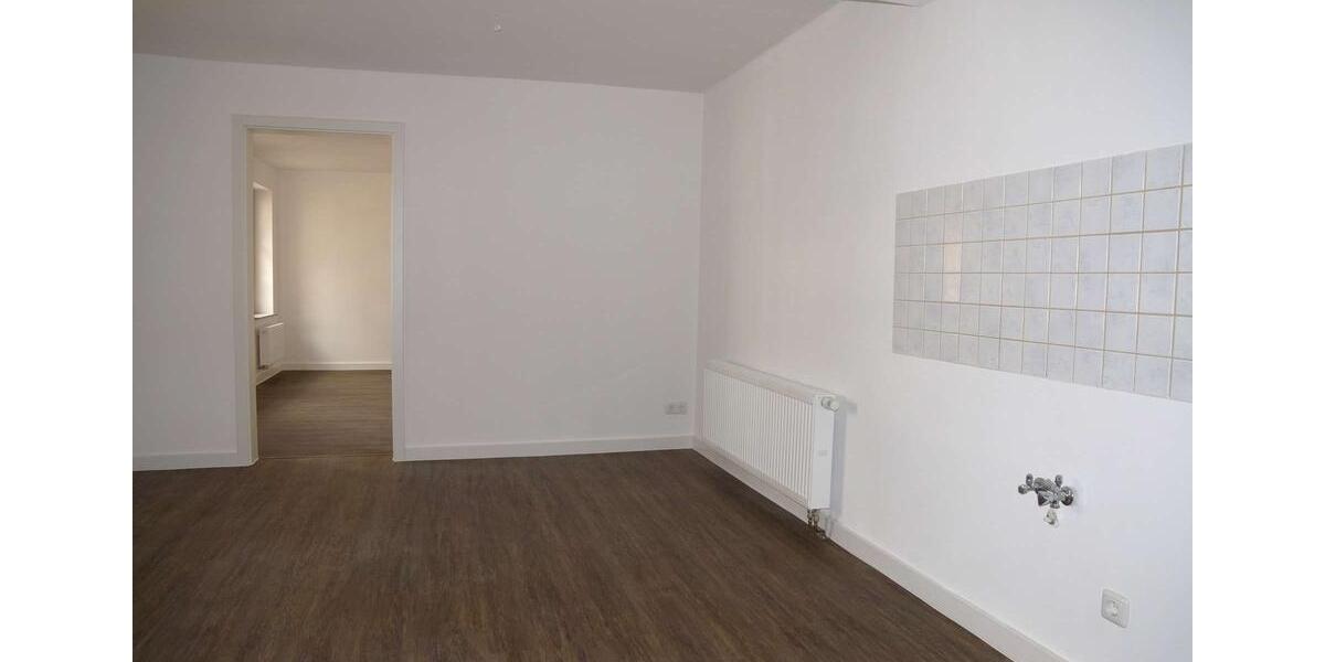 Erdgeschoßwohnung Grimma - 3 Zimmer, 93 m&sup2;, 800&euro; | Angebot:26662898