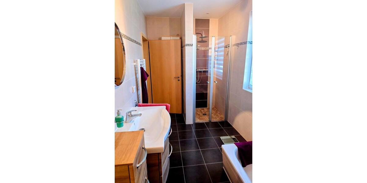 Einfamilienhaus Schwerin Friedrichsthal - 4 Zimmer, 128 m&sup2;, 439.000&euro; | Angebot:27442380