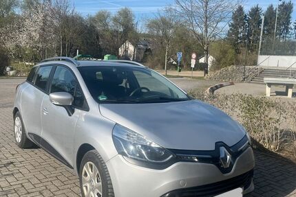 Renault Clio 110.000 km 6.250 &euro; Oberdürenbach 56651