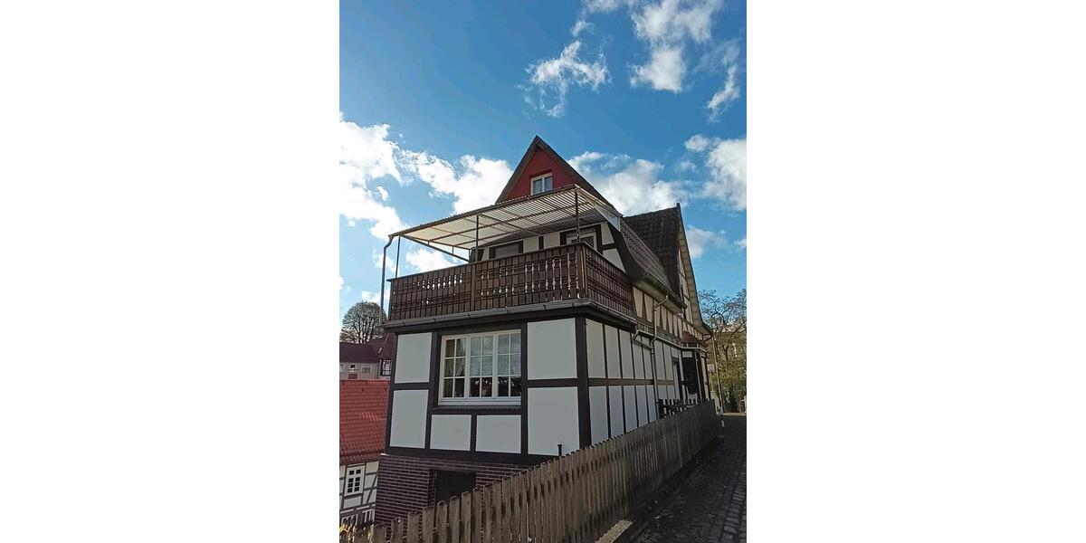 Einfamilienhaus Warburg - 3 Zimmer, 110 m&sup2;, 135.000&euro; | Angebot:26393473