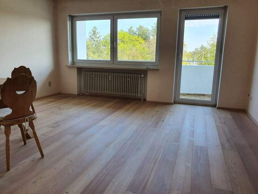 ... Bereits solide VERMIETET - 3-Zimmer - TIEFGARAGE