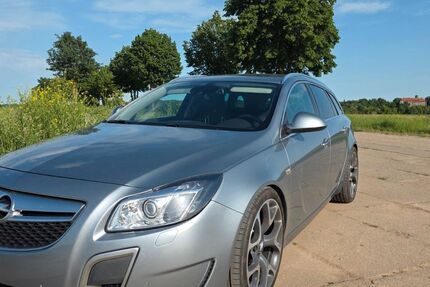 Opel Insignia 280.000 km 9.500 &euro; Staßfurt 39418