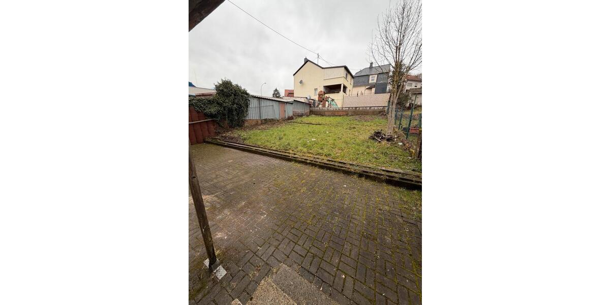 Erdgeschoßwohnung Saarbrücken West - 3 Zimmer, 72 m&sup2;, 650&euro; | Angebot:25546279