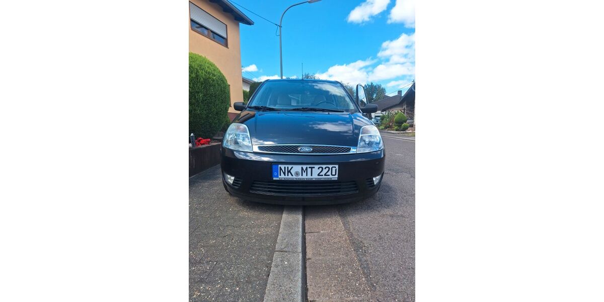 Ford Fiesta 132.000 km 2.649 &euro; Eppelborn 66571