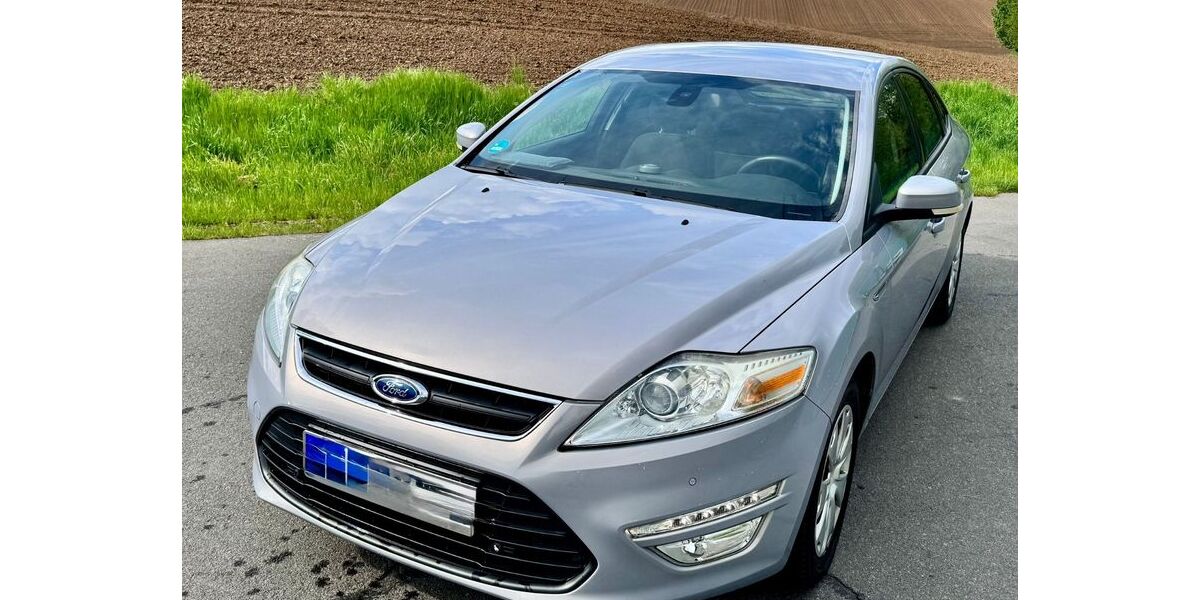 Ford Mondeo 130.000 km 4.900 &euro; Colditz 04680