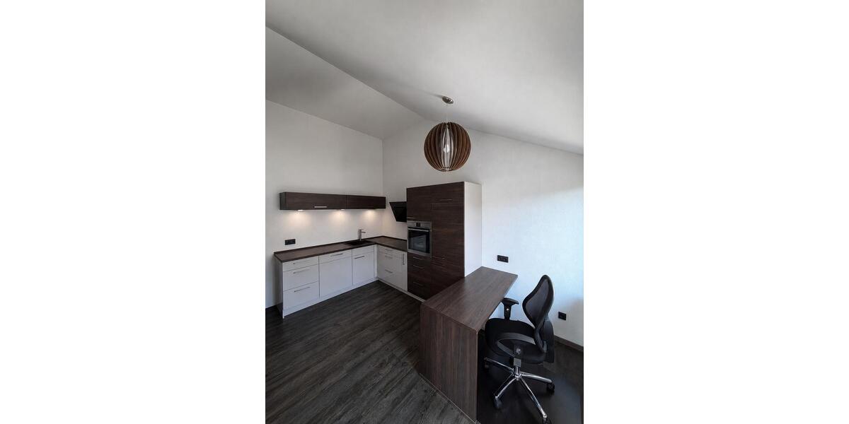 Dachgeschoßwohnung Heilbronn Frankenbach - 2.5 Zimmer, 65 m&sup2;, 285.000&euro; | Angebot:27120252