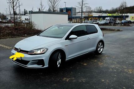 VW Golf 130.000 km 18.000 &euro; Würzburg 97084