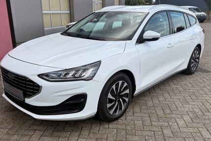 Ford Focus 83.813 km 15.490 &euro; Ibbenbüren 49479
