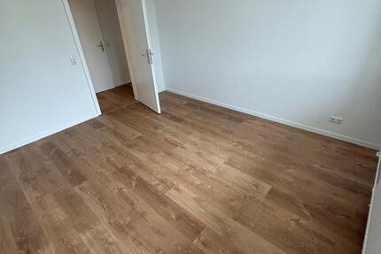 Wohnung Laatzen - 3 Zimmer, 76 m&sup2;, 610&euro; | Angebot:26056850