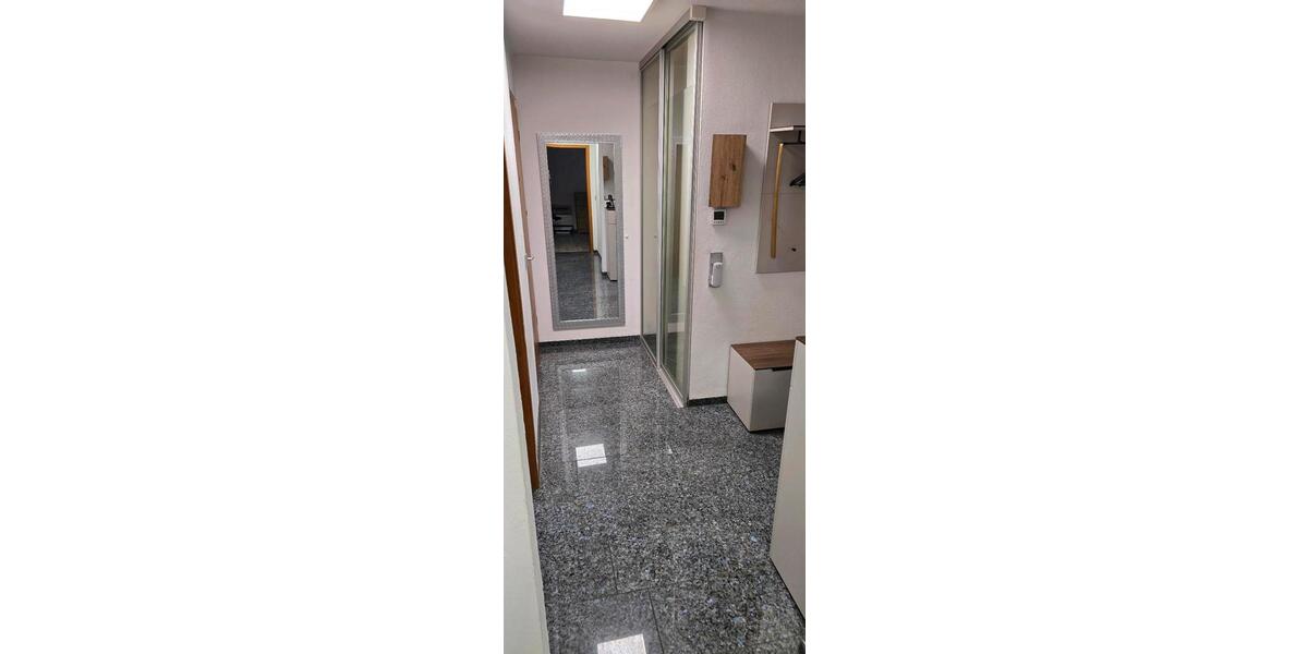 Erdgeschoßwohnung Schongau - 3 Zimmer, 90 m&sup2;, 399.000&euro; | Angebot:26624246